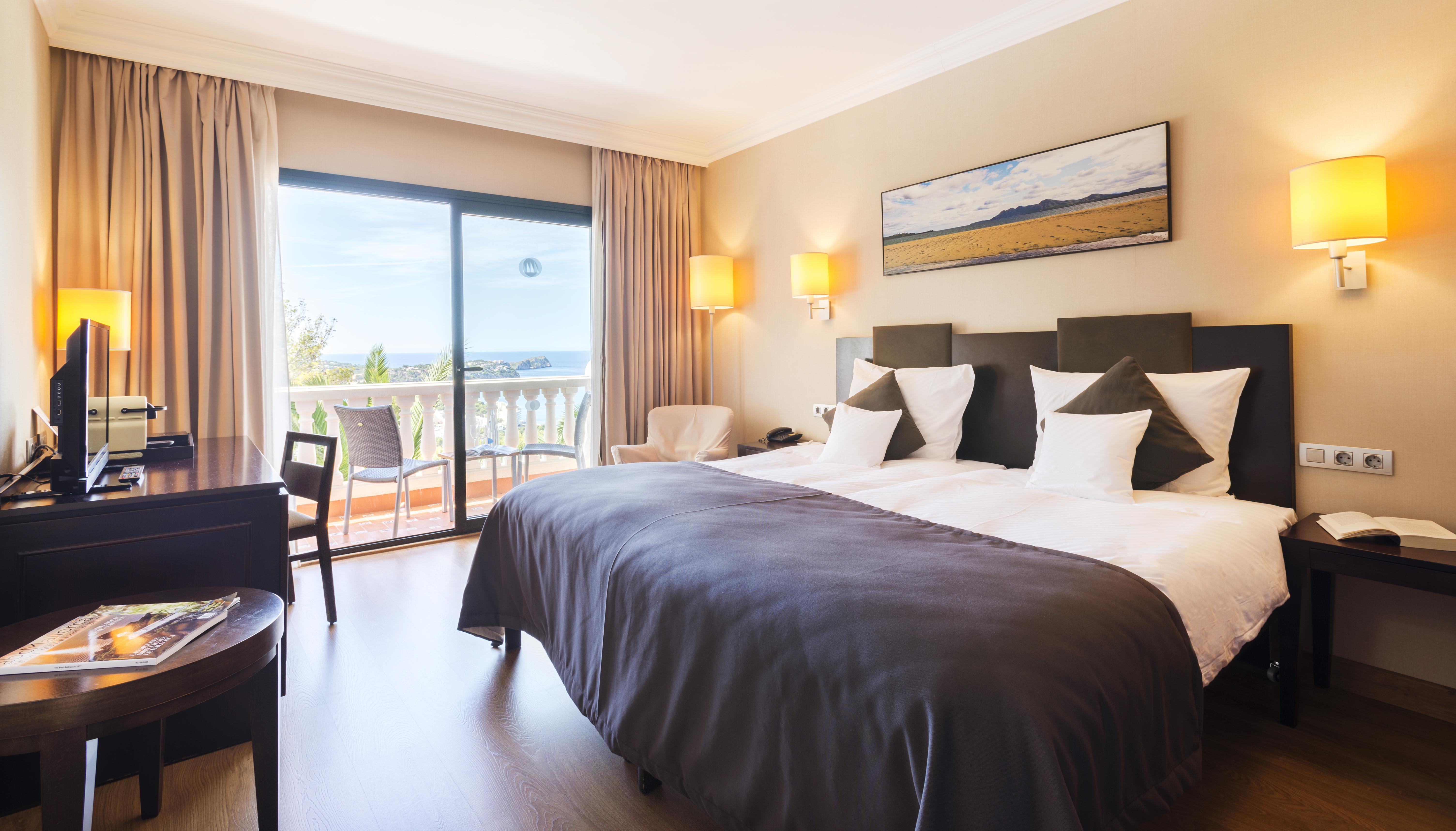 Hilton Mallorca Galatzo Παγκουέρα Εξωτερικό φωτογραφία A typical hotel room