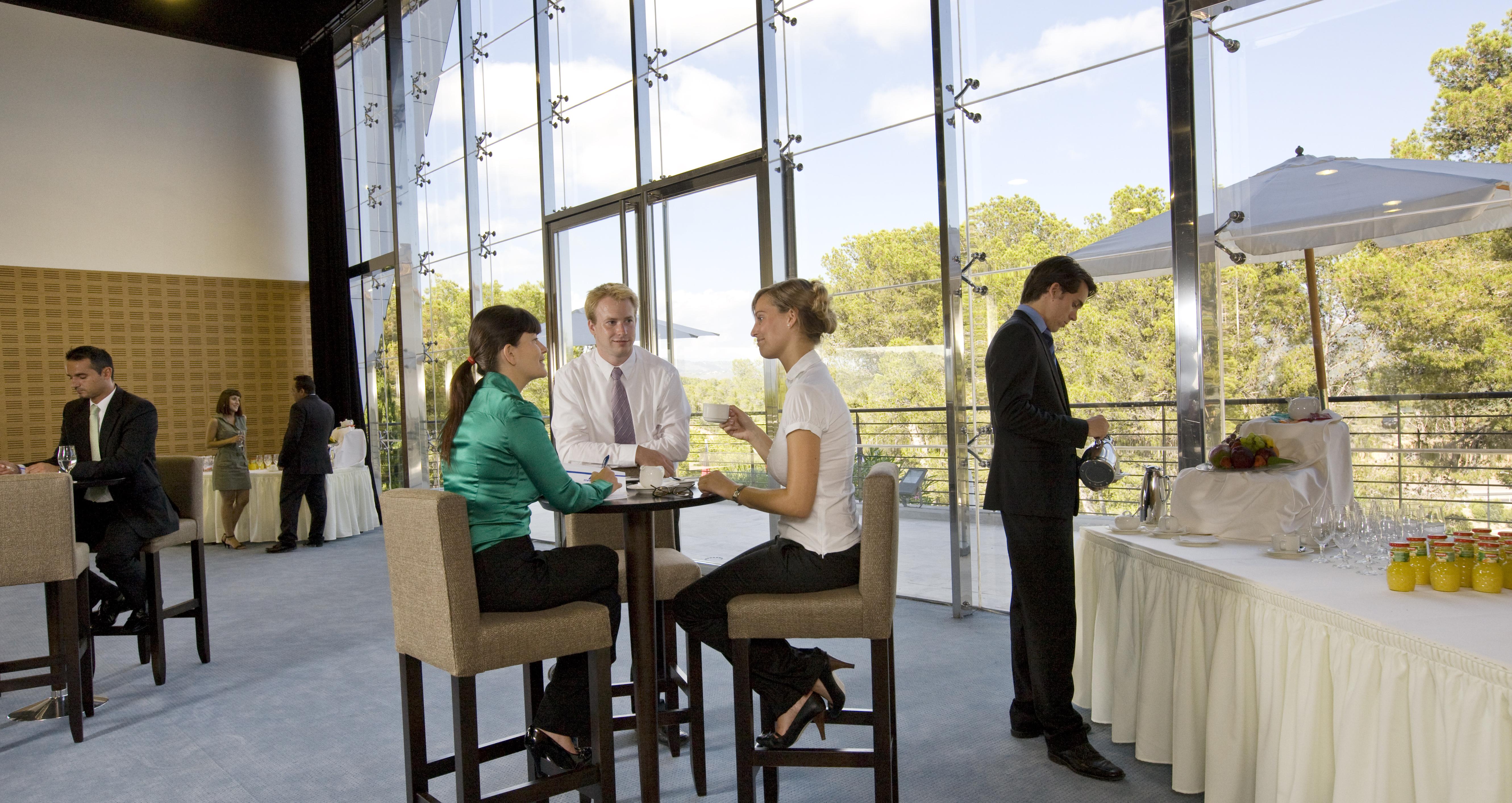 Hilton Mallorca Galatzo Παγκουέρα Εξωτερικό φωτογραφία The Club at San Francisco International Airport