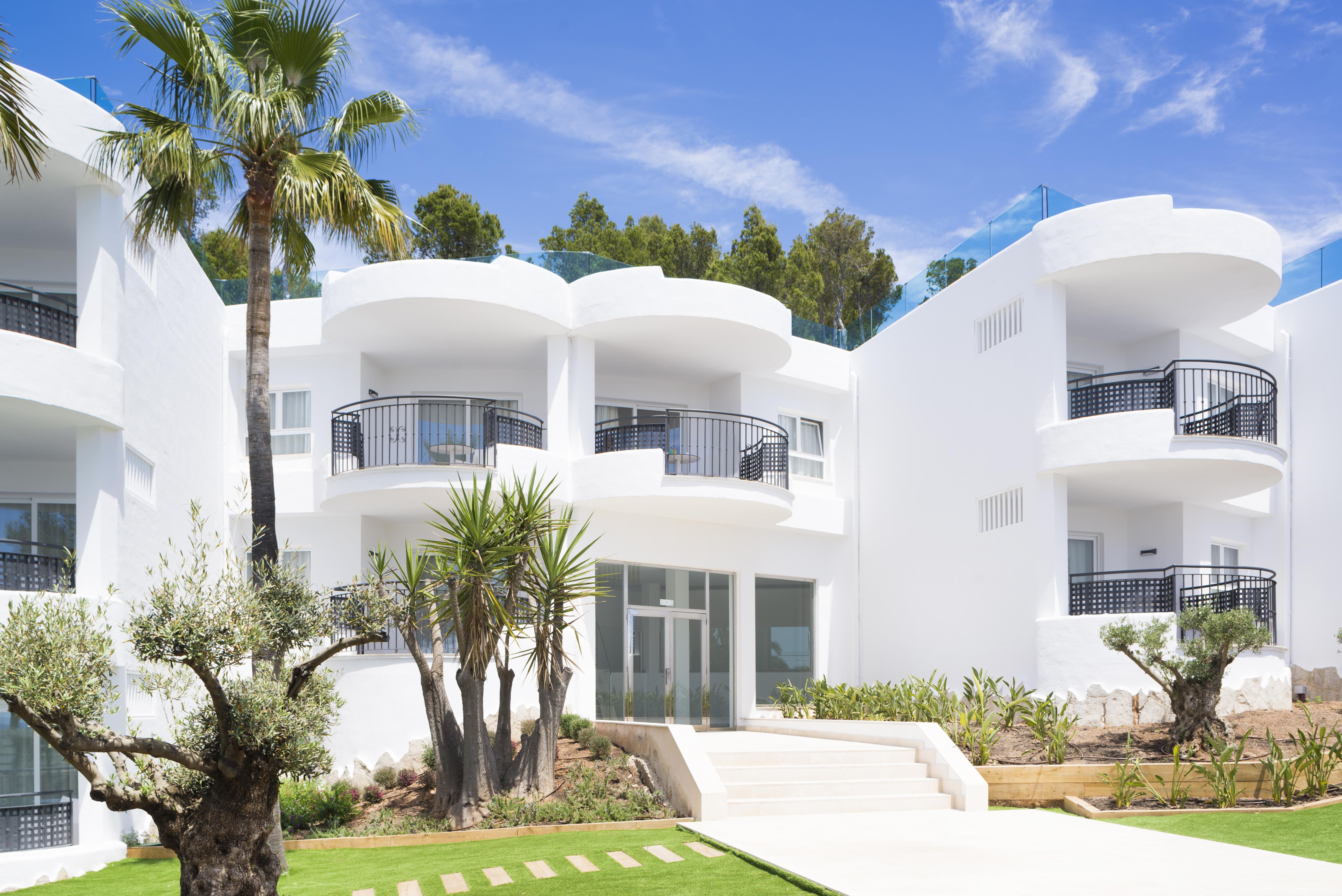 Hilton Mallorca Galatzo Παγκουέρα Εξωτερικό φωτογραφία The hotel in 2016