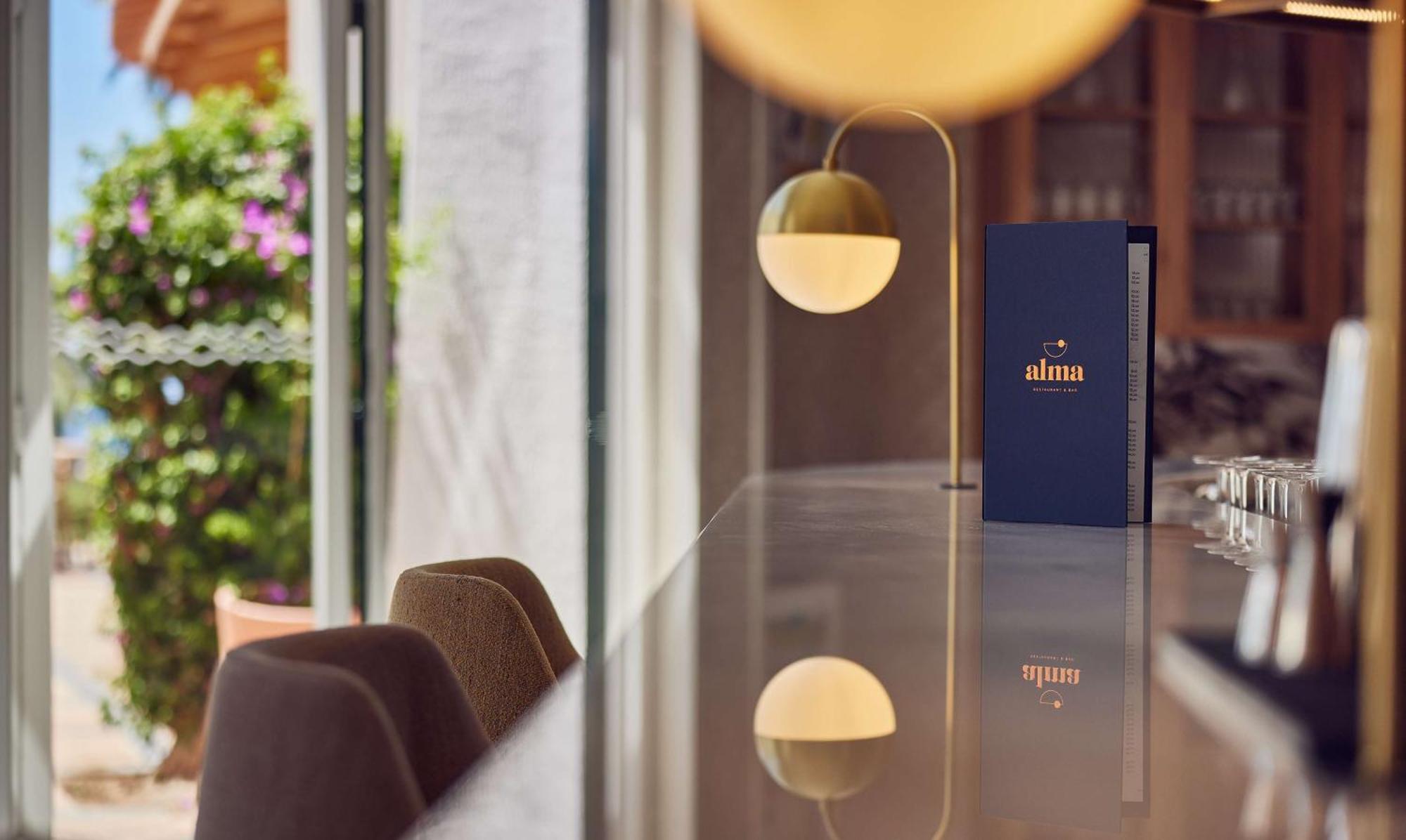 Hilton Mallorca Galatzo Παγκουέρα Εξωτερικό φωτογραφία The menu at the restaurant