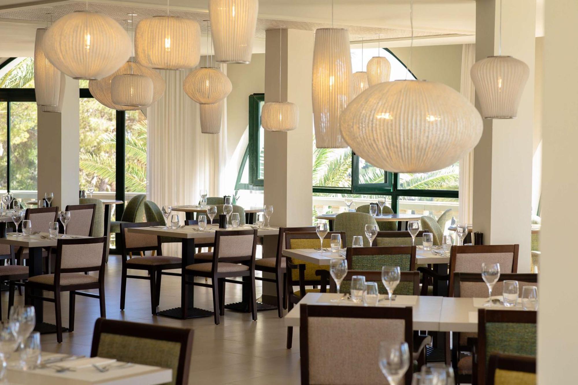 Hilton Mallorca Galatzo Παγκουέρα Εξωτερικό φωτογραφία Restaurant